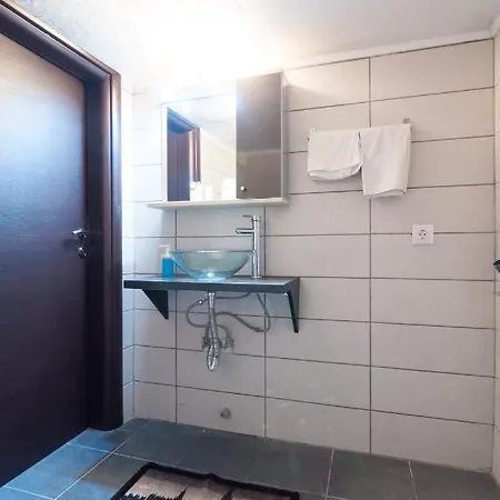 Victoria Swimming Pool Lux Appartement